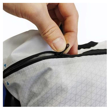 Sac à dos RAIDLIGHT REVOLUTIV 12L... Sac à dos RAIDLIGHT REVOLUTIV 12L...