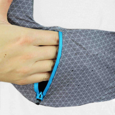 Sac à dos RAIDLIGHT REVOLUTIV 3L FAB... Sac à dos RAIDLIGHT REVOLUTIV 3L FAB...