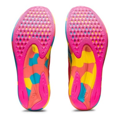 Chaussures Running ASICS Homme NOOSA...